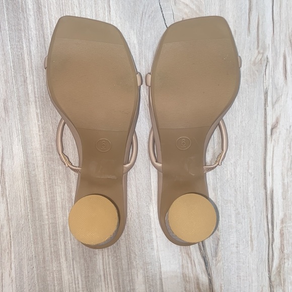 MULE - Picture 4 of 5